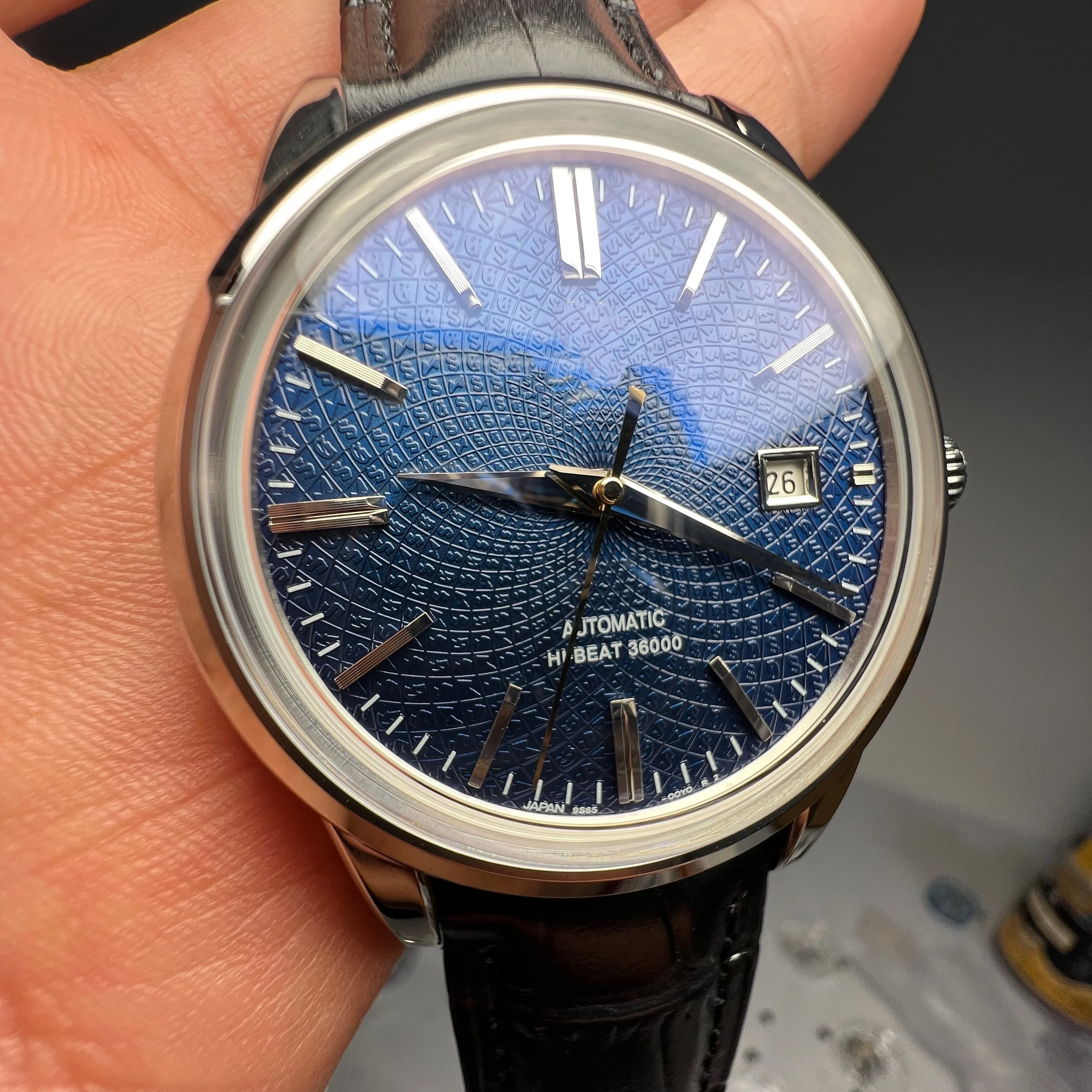 Full-automatic mechanical watch, ST2130 movement, ST1612 movement, five-sided burnished steel blue needle waterproof cream watch
Full-automatic mechanical watch, ST2130 movement, ST1612 movement, five-sided burnished steel blue needle waterproof cream watch