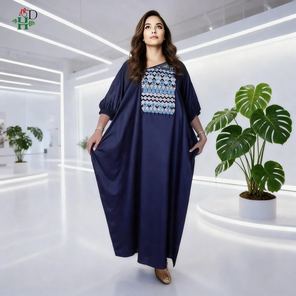 New African Women's Navy Blue Kaftan Embroidery Djellaba with Headwrap For Casual Ramadan Couple Daily Boubou Wedding Party Gown 
New African Women's Navy Blue Kaftan Embroidery Djellaba with Headwrap For Casual Ramadan Couple Daily Boubou Wedding Party Gown