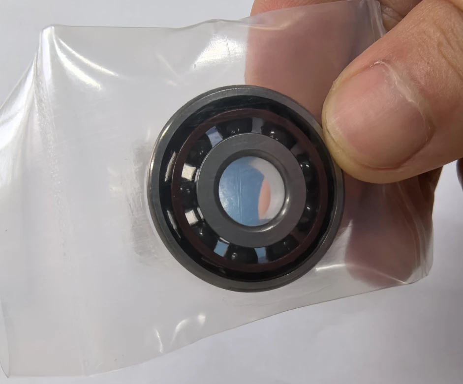 BARDEN Bearing C200HY19RC11 TURBOVAC Leybold TMP1100C Molecular Pump Ceramic Ball Bearing
BARDEN Bearing C200HY19RC11 TURBOVAC Leybold TMP1100C Molecular Pump Ceramic Ball Bearing