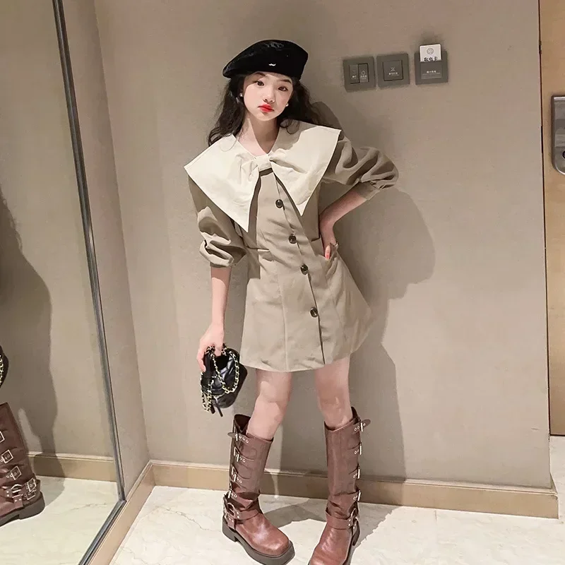 Girls' French Vintage Long Sleeve Dress Autumn 2023 New Doll Neck Waist Shrinking dress Trend
Girls' French Vintage Long Sleeve Dress Autumn 2023 New Doll Neck Waist Shrinking dress Trend
