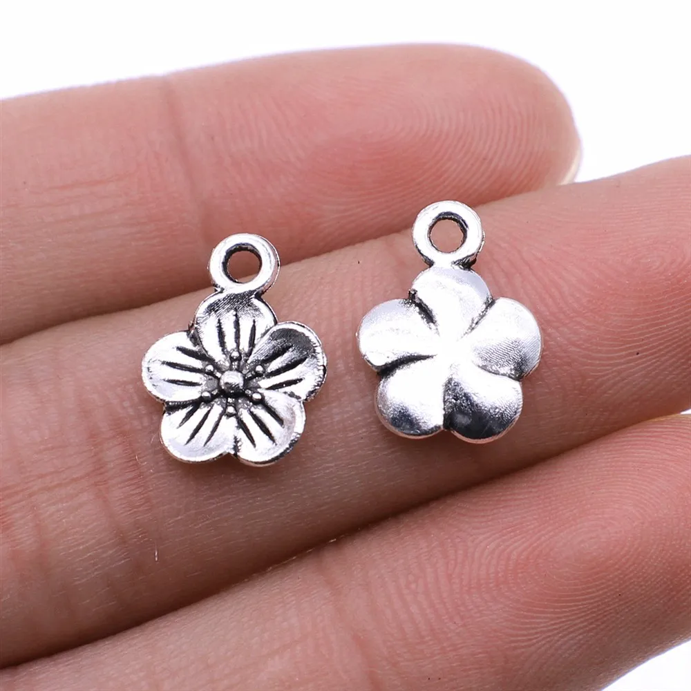 Wholesale 400pcs/bag 11x15mm Antique Bronze Color Antique Silver Color Flower Charm DIY Jewelry Findings
Wholesale 400pcs/bag 11x15mm Antique Bronze Color Antique Silver Color Flower Charm DIY Jewelry Findings