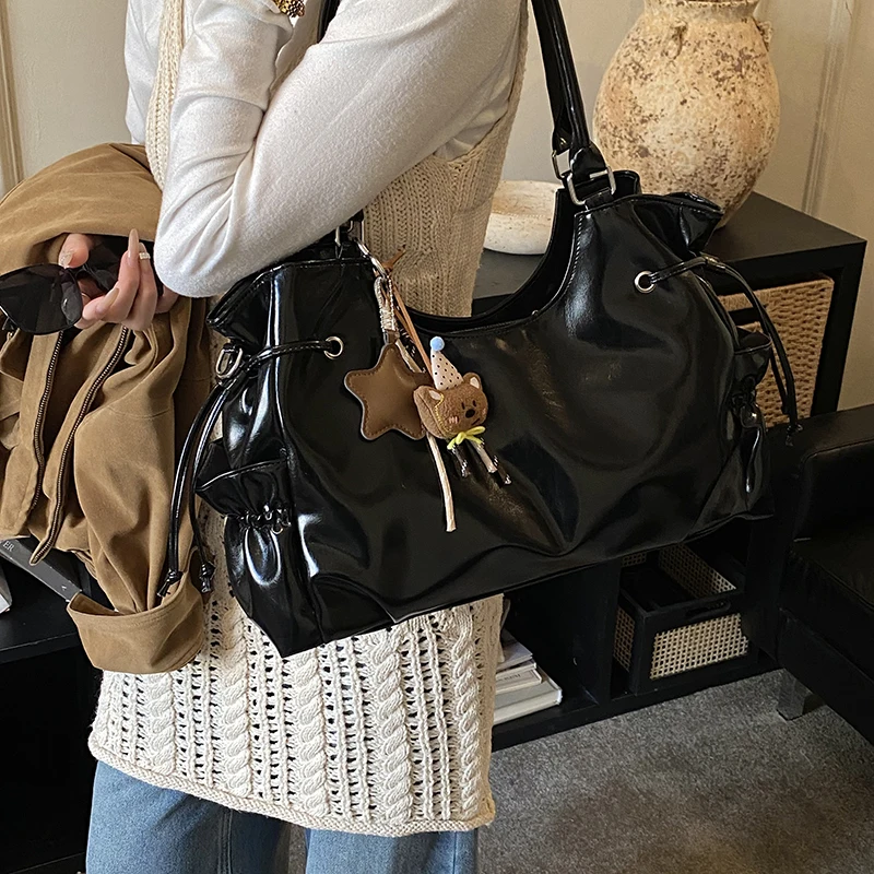 High-End and Elegant Large-Capacity Tote Bag for Women 2025 New Winter Vintage Oil Wax Leather Shoulder Underarm Bag 9289CH
High-End and Elegant Large-Capacity Tote Bag for Women 2025 New Winter Vintage Oil Wax Leather Shoulder Underarm Bag 9289CH