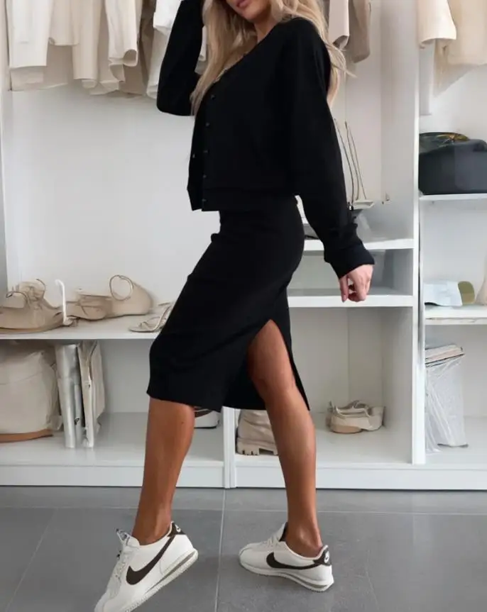 2 Pieces Outfit 2025 Fashion Latest Hot Selling Square Neck Sleeveless Slit Back Bodycon Dress Button Front Baseball Coat Set
2 Pieces Outfit 2025 Fashion Latest Hot Selling Square Neck Sleeveless Slit Back Bodycon Dress Button Front Baseball Coat Set