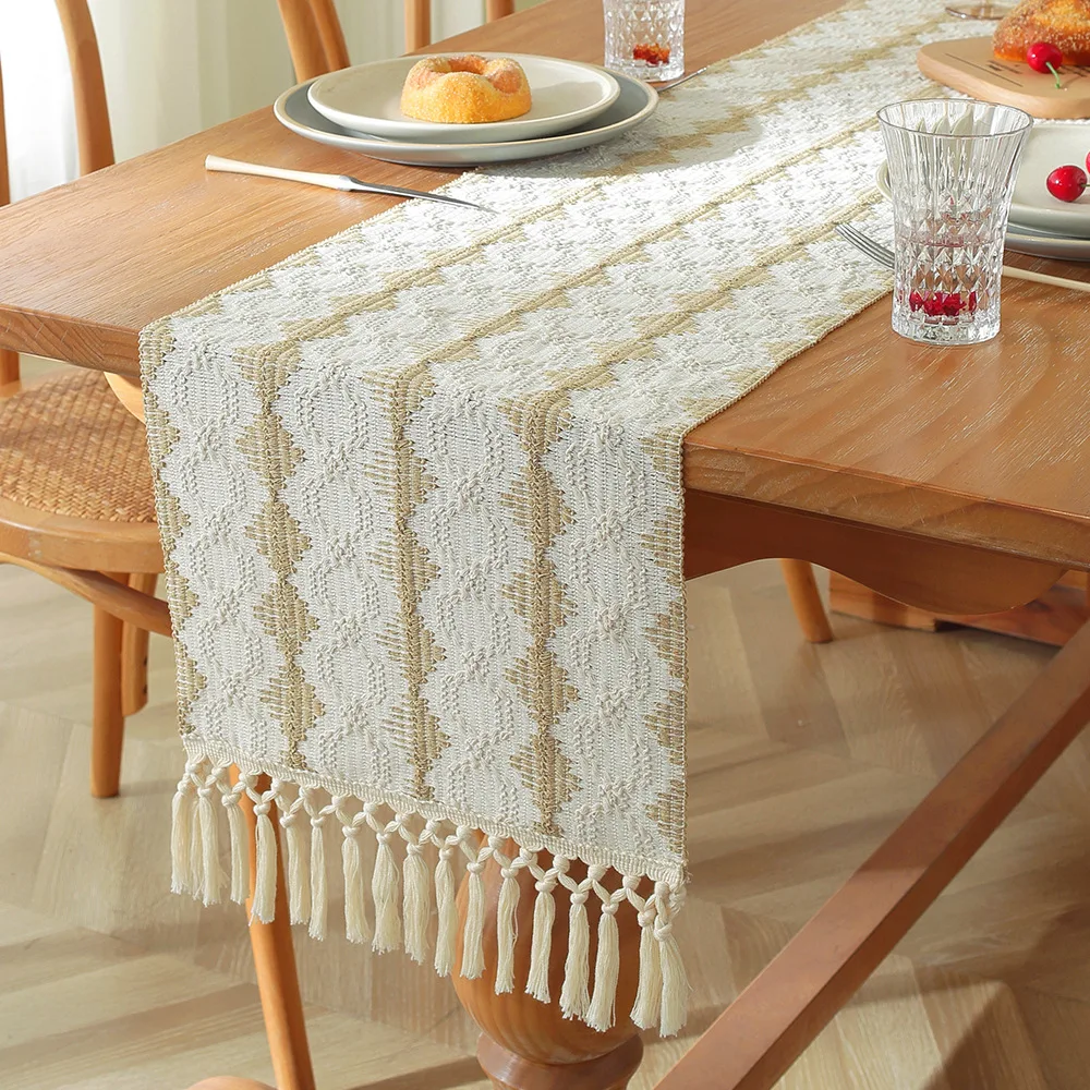 Nordic-style Table Runner Modern Minimalist Cotton Linen Table Runner with Tassels for Table Decor Holiday Party and Wedding
Nordic-style Table Runner Modern Minimalist Cotton Linen Table Runner with Tassels for Table Decor Holiday Party and Wedding