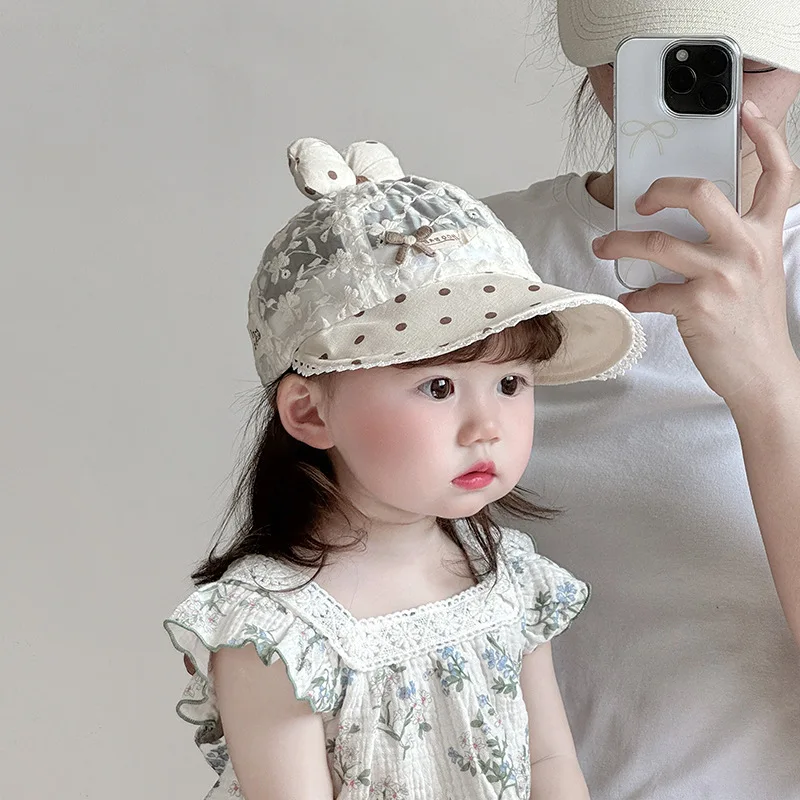 Baby Big Brimmed Sunscreen Hat Spring/Summer Lace Duck Tongue Hat Korean Edition Western Style Sunscreen Hat Princess Hats
Baby Big Brimmed Sunscreen Hat Spring/Summer Lace Duck Tongue Hat Korean Edition Western Style Sunscreen Hat Princess Hats