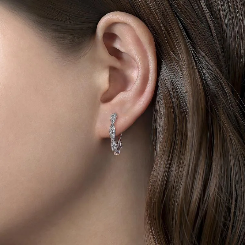 Super Sparkling Full Set Zircon with Circles for Simple Daily Commuting Earrings New Fashion Influenza Premium Earclasp
Super Sparkling Full Set Zircon with Circles for Simple Daily Commuting Earrings New Fashion Influenza Premium Earclasp
