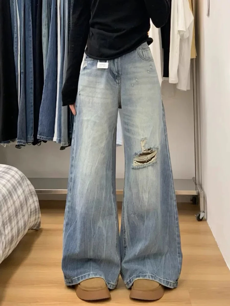 plus Size Vintage Blue Ripped Denim Jeans Women's Loose High Waist Slim Straight Wide Leg Pants Spring Summer Casual Fashion
plus Size Vintage Blue Ripped Denim Jeans Women's Loose High Waist Slim Straight Wide Leg Pants Spring Summer Casual Fashion