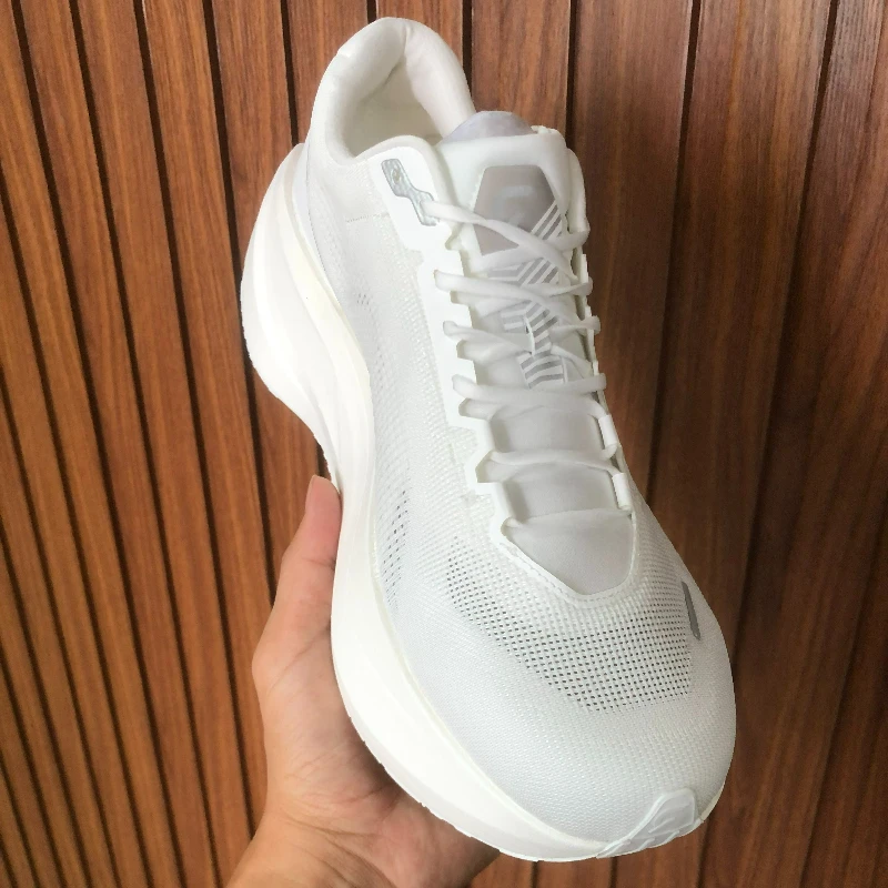 Super Cool Walking Jogging Shoes Unisex Thick Soled Training Shoes Men Women Carbon Plate Running Shoes For Couples
Super Cool Walking Jogging Shoes Unisex Thick Soled Training Shoes Men Women Carbon Plate Running Shoes For Couples