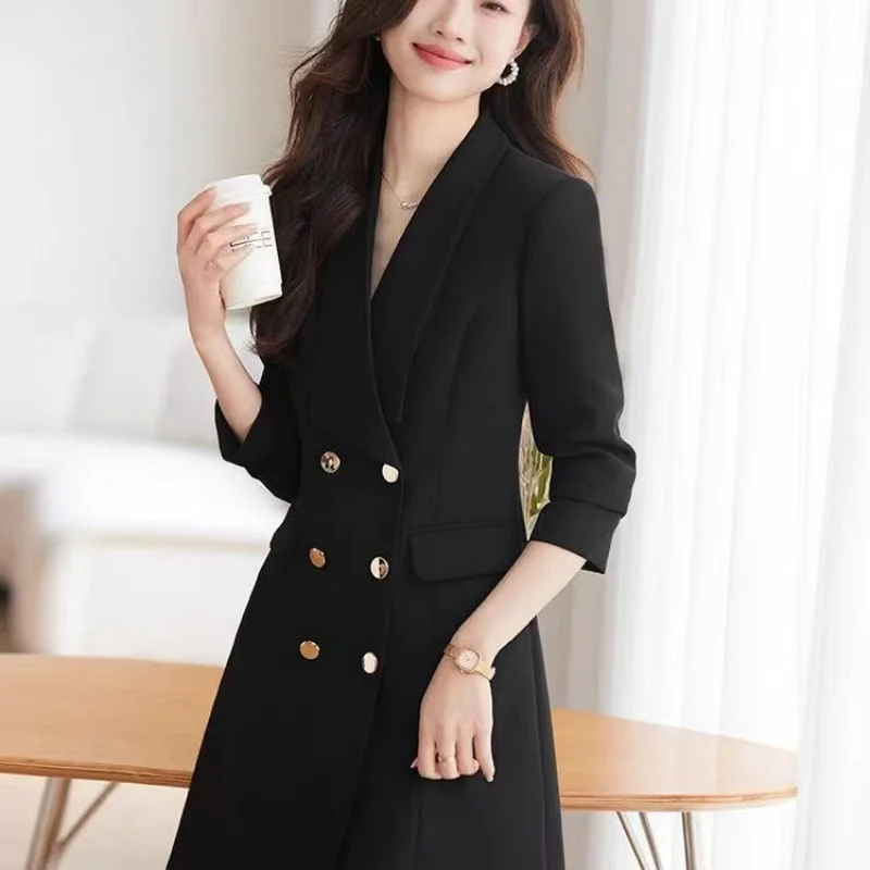 Элегантное простое повседневное платье для женщин, новинка весны, с вырезом, длинным рукавом, приталенное, А-силуэт, миди, однотонное, деловое платье-костюм
Элегантное простое повседневное платье для женщин, новинка весны, с вырезом, длинным рукавом, приталенное, А-силуэт, миди, однотонное, деловое платье-костюм