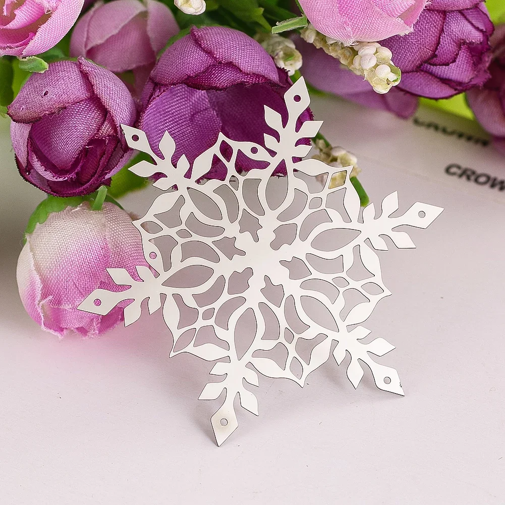 Christmas Snowflake Wind Chime Stainless Steel Hanging Decoration DIY Ornament for Holiday Home Decor Halloween Xmas Supplies
Christmas Snowflake Wind Chime Stainless Steel Hanging Decoration DIY Ornament for Holiday Home Decor Halloween Xmas Supplies