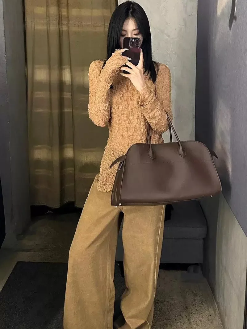 Designer Cowhide Margaux Handbag Soft Genuine Leather Shoulder Bag Suede Large Capacity High Quality Messenger Tote Bag
Designer Cowhide Margaux Handbag Soft Genuine Leather Shoulder Bag Suede Large Capacity High Quality Messenger Tote Bag