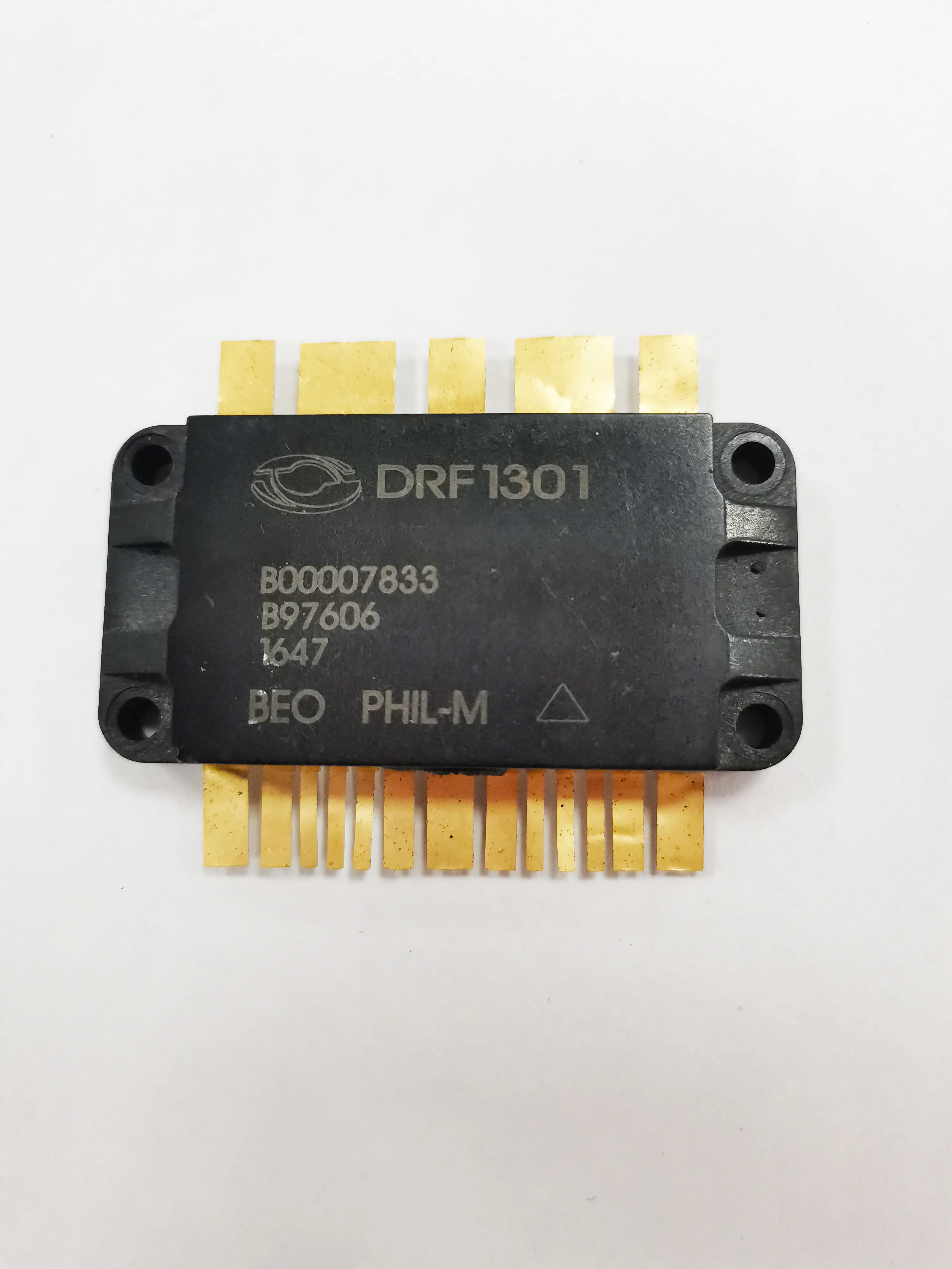 DRF1301 1 unit price excluding tax HF tube RF power tube amplifier RF module resistor and capacito
DRF1301 1 unit price excluding tax HF tube RF power tube amplifier RF module resistor and capacito