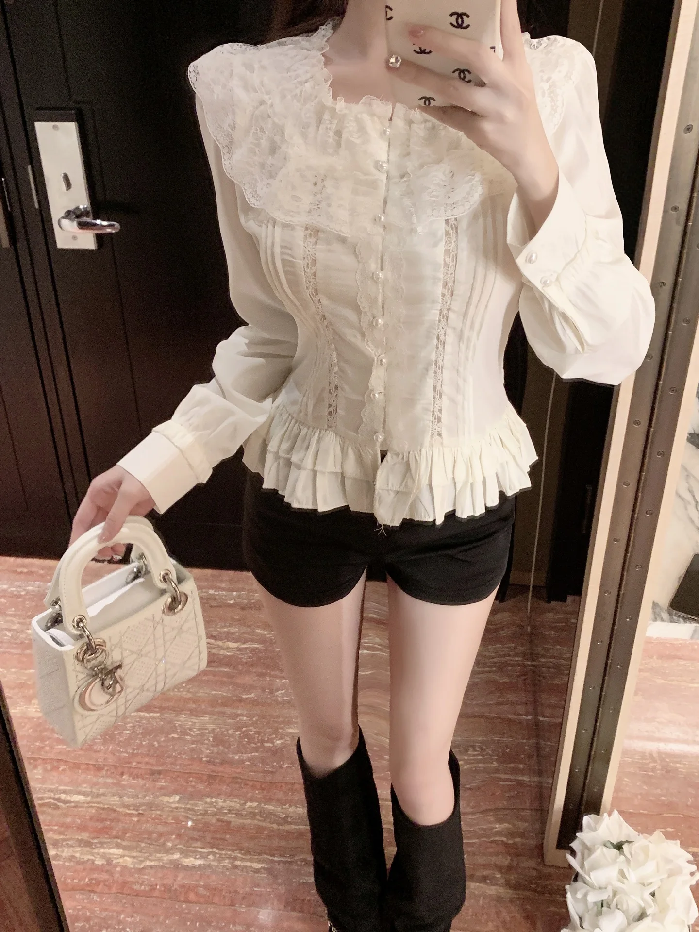 Luna 98 New Princ Sle Lace Trimmed Court Faion irt Early Autumn Women's Long Sve Thin Non-Sinkage Clothing
Luna 98 New Princ Sle Lace Trimmed Court Faion irt Early Autumn Women's Long Sve Thin Non-Sinkage Clothing