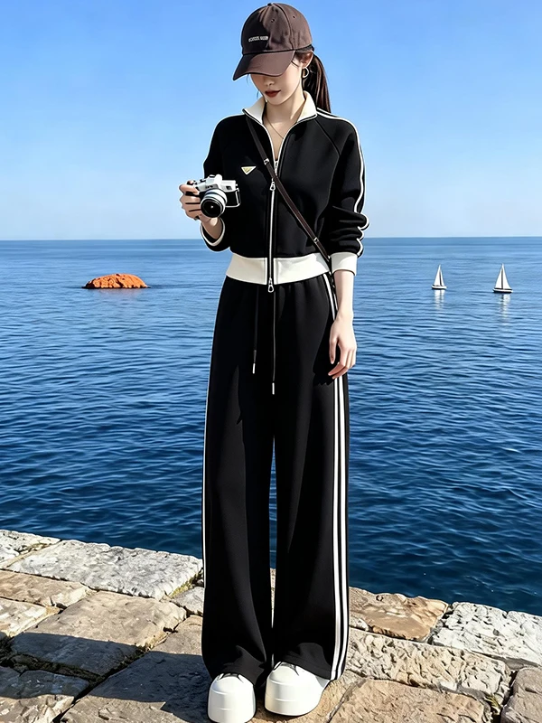 Black Casual Sportswear Set Women's Slim Fit Spring Outfit Top And Wide Leg Pants Two Piece Set Comfortable High Waist
Black Casual Sportswear Set Women's Slim Fit Spring Outfit Top And Wide Leg Pants Two Piece Set Comfortable High Waist