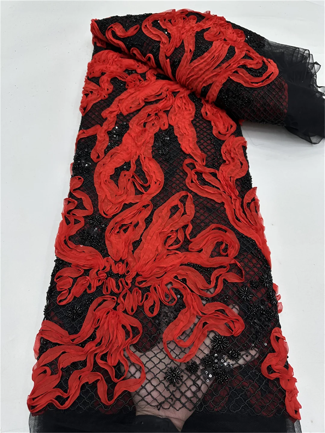 Лидер продаж, роскошная 3D африканская кружевная ткань с бисером, высокое качество, 5 ярдов, нигерийская французская тюль с блестками, кружевная ткань для свадебных платьев
Лидер продаж, роскошная 3D африканская кружевная ткань с бисером, высокое качество, 5 ярдов, нигерийская французская тюль с блестками, кружевная ткань для свадебных платьев