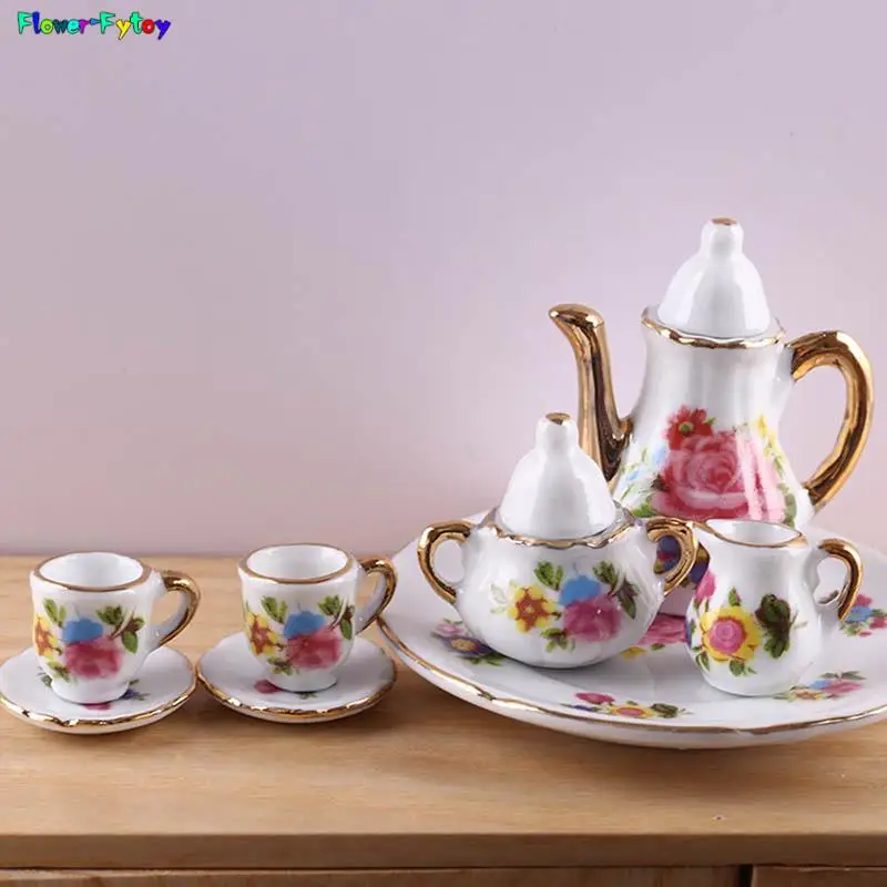 Миниатюрные аксессуары для кукольного домика, миниатюрный керамический чайный набор, имитация чайной тарелки, модель чашки, игрушки, украшение для кукольного домика, 1 комплект 1/12
Миниатюрные аксессуары для кукольного домика, миниатюрный керамический чайный набор, имитация чайной тарелки, модель чашки, игрушки, украшение для кукольного домика, 1 комплект 1/12