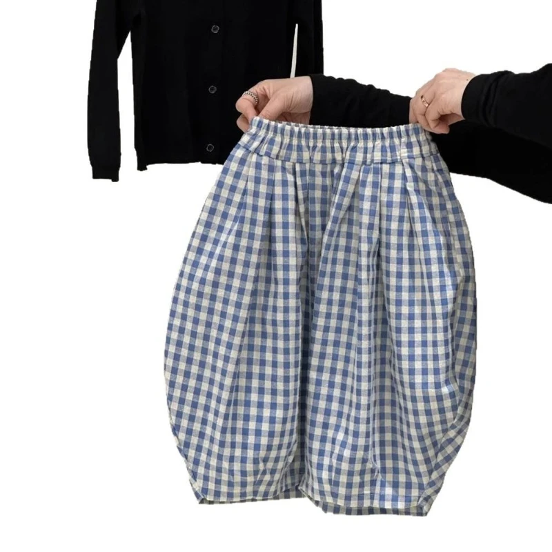 Unisex Kids‘ Color Block Plaid Harem Pants for Summer, Loose Casual Trousers for Children, Breathable Trendy Bottoms New Arrival
Unisex Kids‘ Color Block Plaid Harem Pants for Summer, Loose Casual Trousers for Children, Breathable Trendy Bottoms New Arrival
