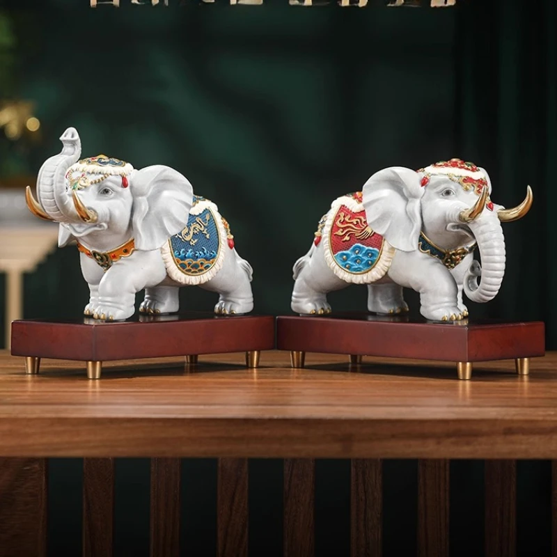 Brass elephant ornament, a pair of Guochao home furnishing, living room office decoration, housewarming gift
Brass elephant ornament, a pair of Guochao home furnishing, living room office decoration, housewarming gift