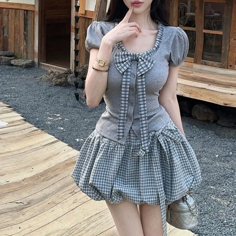 Vintage Japan Style Plaid A-line Ball Gown Mini Skirts Women's Clothing Summer Fashion Drawstring Bow Sweet Short Skirts
Vintage Japan Style Plaid A-line Ball Gown Mini Skirts Women's Clothing Summer Fashion Drawstring Bow Sweet Short Skirts