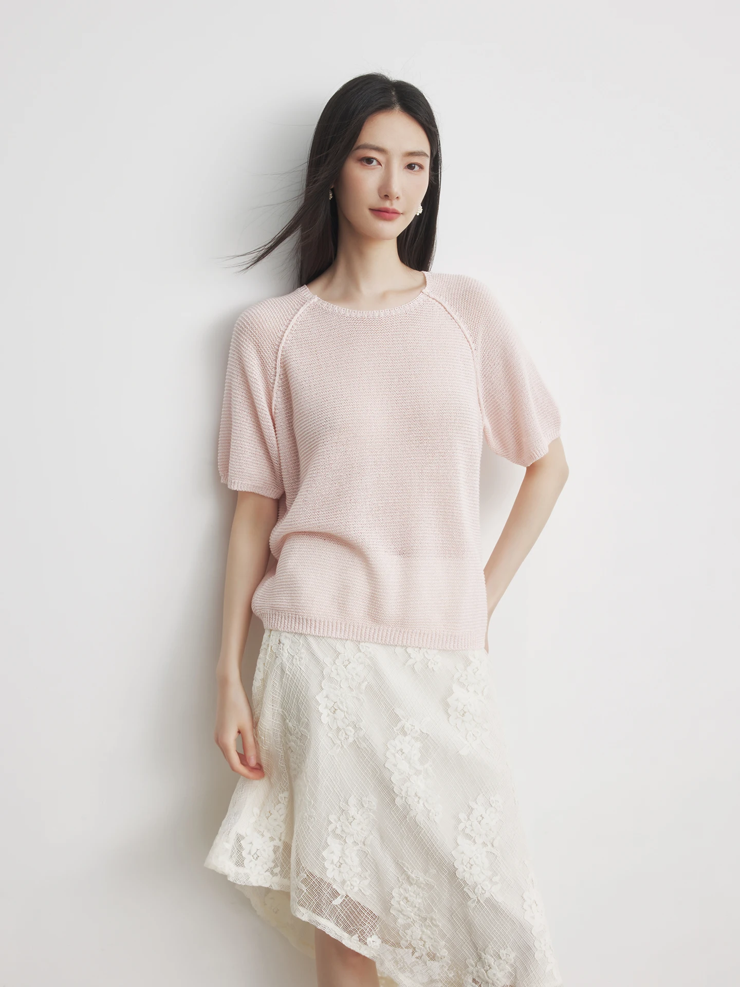 Annata Skin-friendly Soft Rayon Short Sleeve Women's Summer Thin Knitted Top T-shirt Pink Comfortable Breathable Knitwear
Annata Skin-friendly Soft Rayon Short Sleeve Women's Summer Thin Knitted Top T-shirt Pink Comfortable Breathable Knitwear