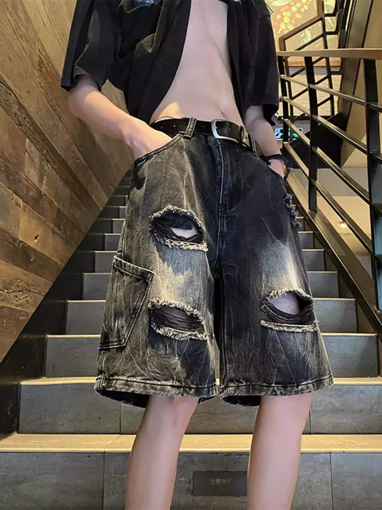 Свободные джинсовые шорты прямого кроя для мужчин, летняя повседневная одежда, удобные дышащие джинсовые шорты, модные американские молодежные шорты в стиле SLE.
Свободные джинсовые шорты прямого кроя для мужчин, летняя повседневная одежда, удобные дышащие джинсовые шорты, модные американские молодежные шорты в стиле SLE.