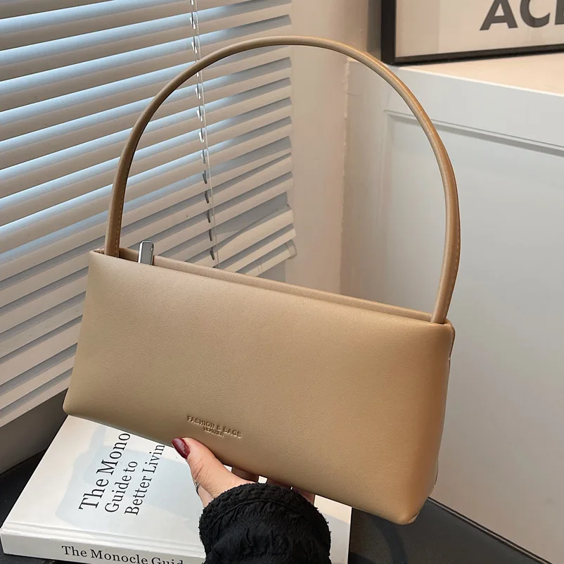 Women Casual Shoulder Bag Leather Handbags Messenger Bags Diagonal Package High Quality New Popular Texture Single Underarm
Women Casual Shoulder Bag Leather Handbags Messenger Bags Diagonal Package High Quality New Popular Texture Single Underarm