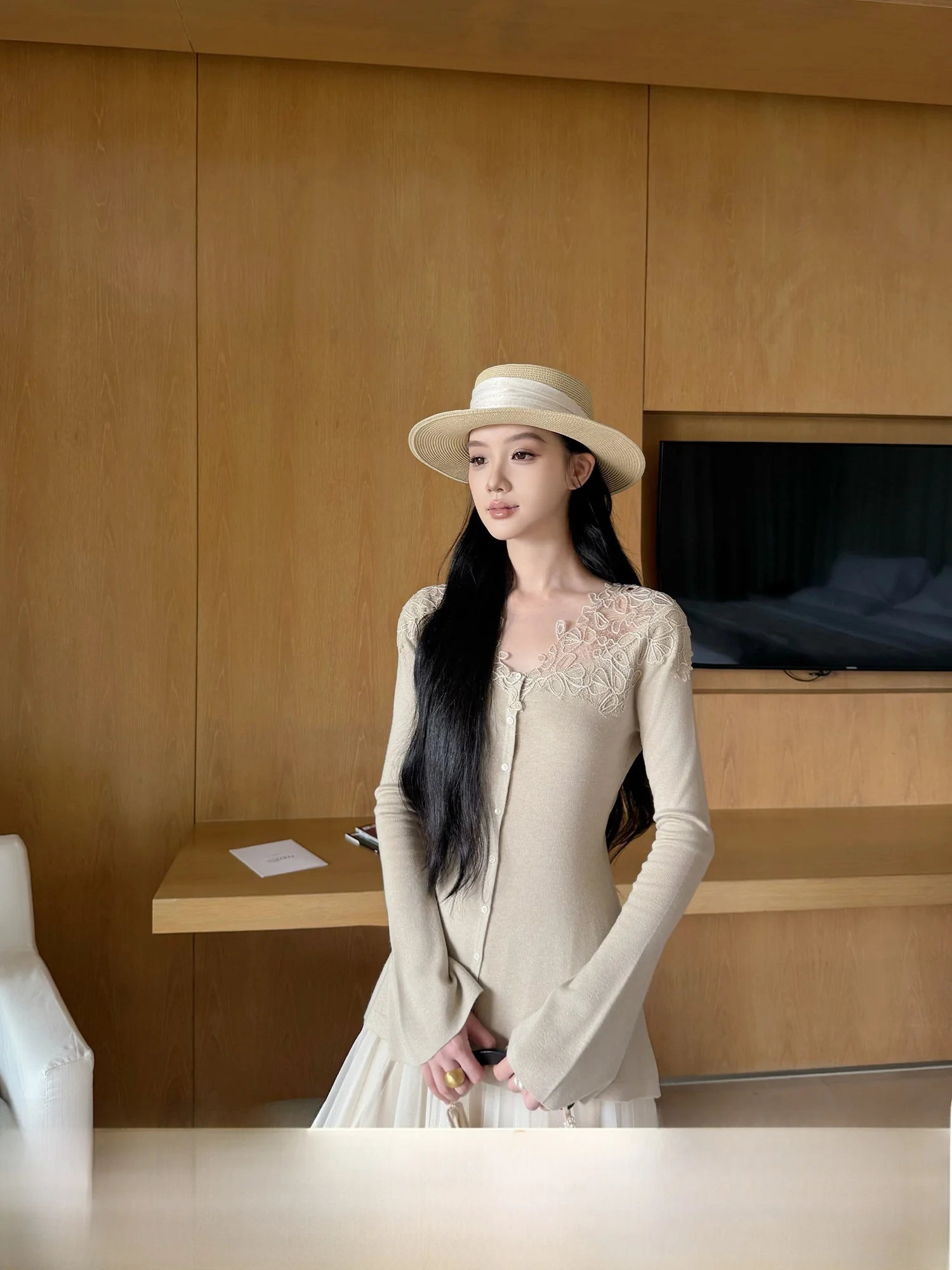 Limited Time Knitted Open Cardigan for Women Non-Issues Quality Not Accepted Loose Fit Long Sleeve Thin Model Not Available i...
Limited Time Knitted Open Cardigan for Women Non-Issues Quality Not Accepted Loose Fit Long Sleeve Thin Model Not Available i...