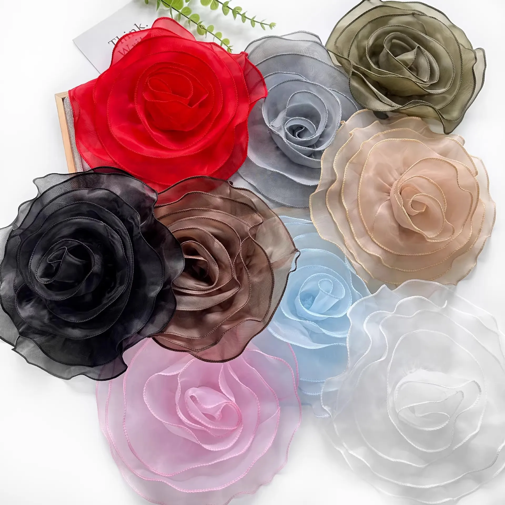 three-dimensional organza parches velcro Wedding dress performance dress dress decal pin decoration patches for clothing
three-dimensional organza parches velcro Wedding dress performance dress dress decal pin decoration patches for clothing