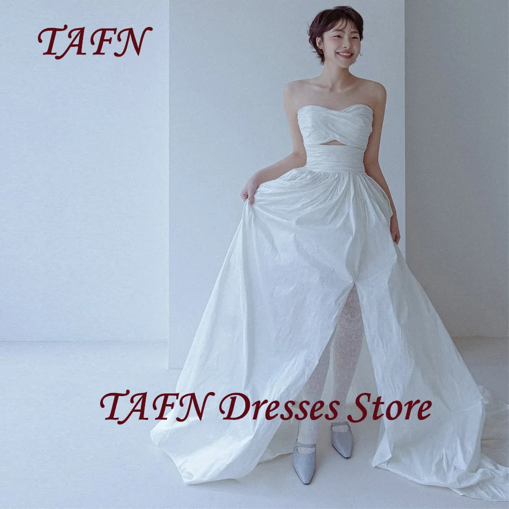 TAFN Simple A Line Wedding Dress Korea Photo Shoot Sweetheart Neck Pleats Taffeta Bridal Gown Floor Length Corset Customized
TAFN Simple A Line Wedding Dress Korea Photo Shoot Sweetheart Neck Pleats Taffeta Bridal Gown Floor Length Corset Customized