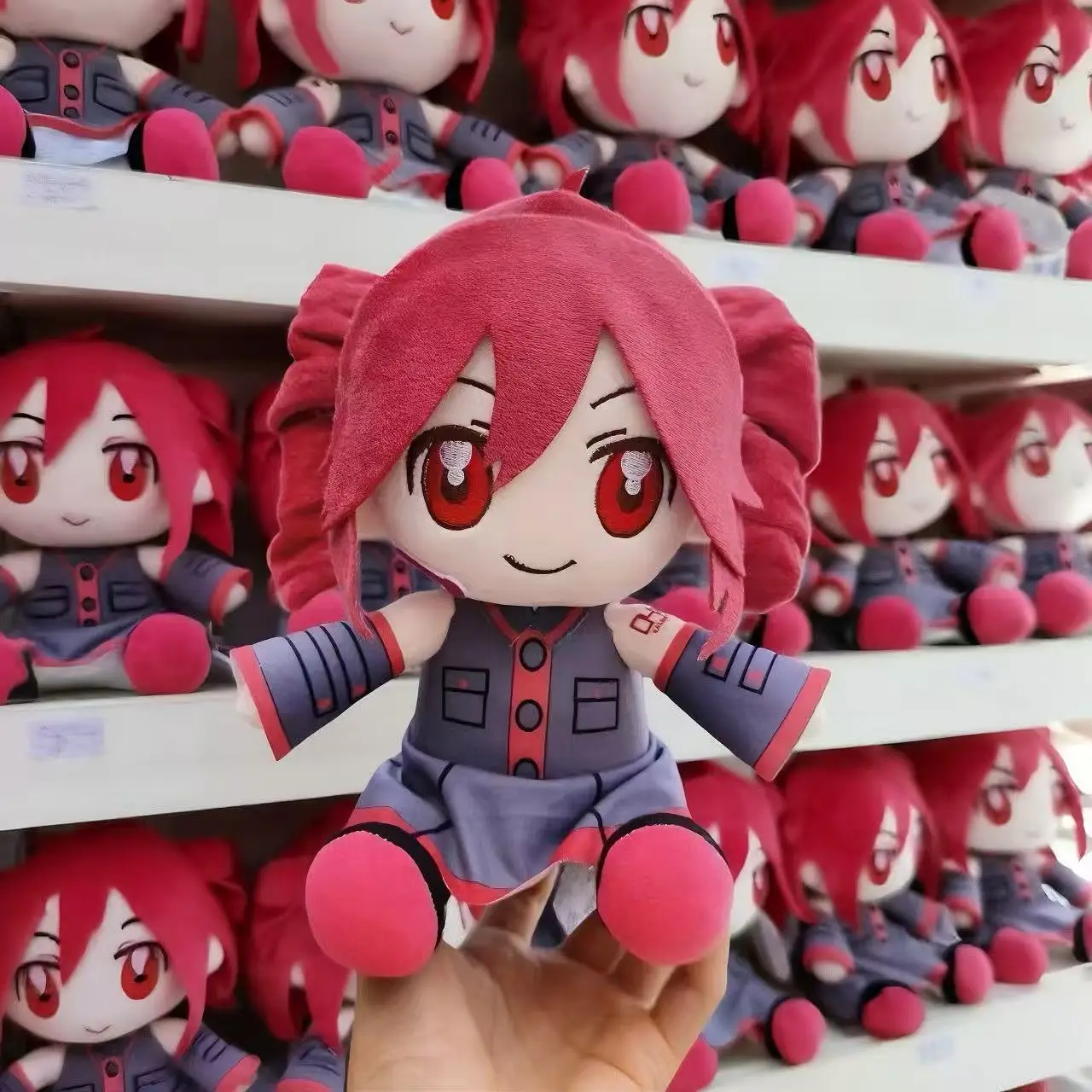 Kasane Teto плюшевая игрушка мягкая кукла плюшевые фигурки аниме косплей мультфильм подарок на день рождения Рождественский подарок для фанатов девушка
Kasane Teto плюшевая игрушка мягкая кукла плюшевые фигурки аниме косплей мультфильм подарок на день рождения Рождественский подарок для фанатов девушка