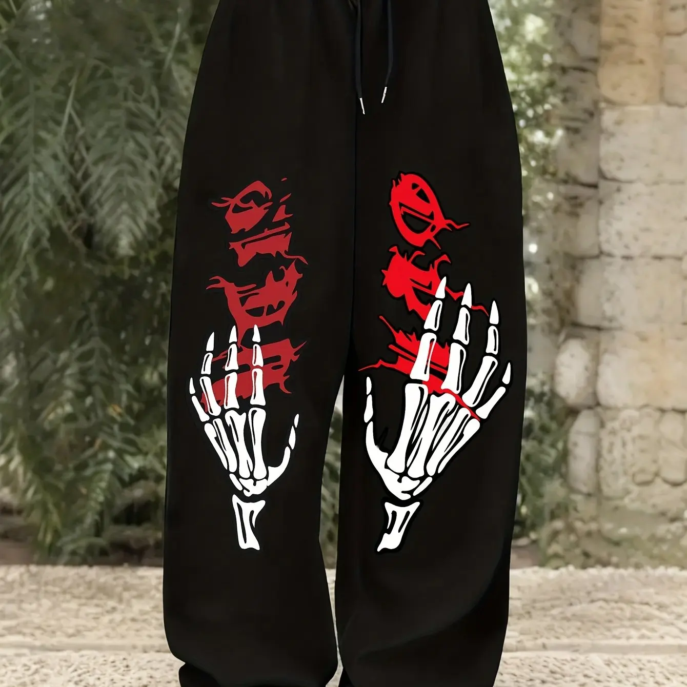 Black Skeleton Handprint Pants for Men and Women, Casual Sports Straight Leg Pants for Spring and Autumn Wear
Black Skeleton Handprint Pants for Men and Women, Casual Sports Straight Leg Pants for Spring and Autumn Wear