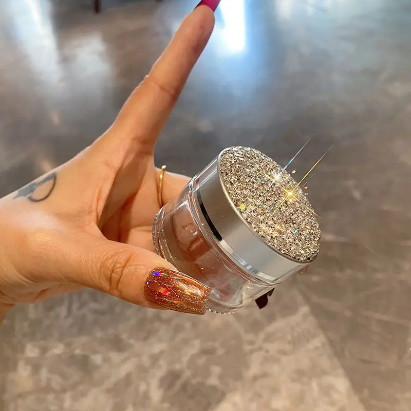 A light luxury glass cream bottle with water diamonds, a portable empty bottle for day and night face cream and lotion 30ml
A light luxury glass cream bottle with water diamonds, a portable empty bottle for day and night face cream and lotion 30ml