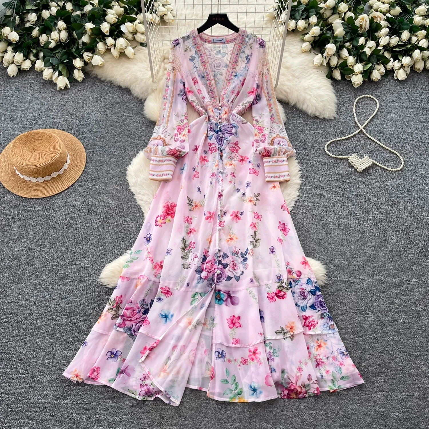 Women's Deep V-Neck Bohemian Dress Long Sleeve Floral Print Ruffle Hem Casual Spring Summer Runway Style Sweet Cascading Dress
Women's Deep V-Neck Bohemian Dress Long Sleeve Floral Print Ruffle Hem Casual Spring Summer Runway Style Sweet Cascading Dress