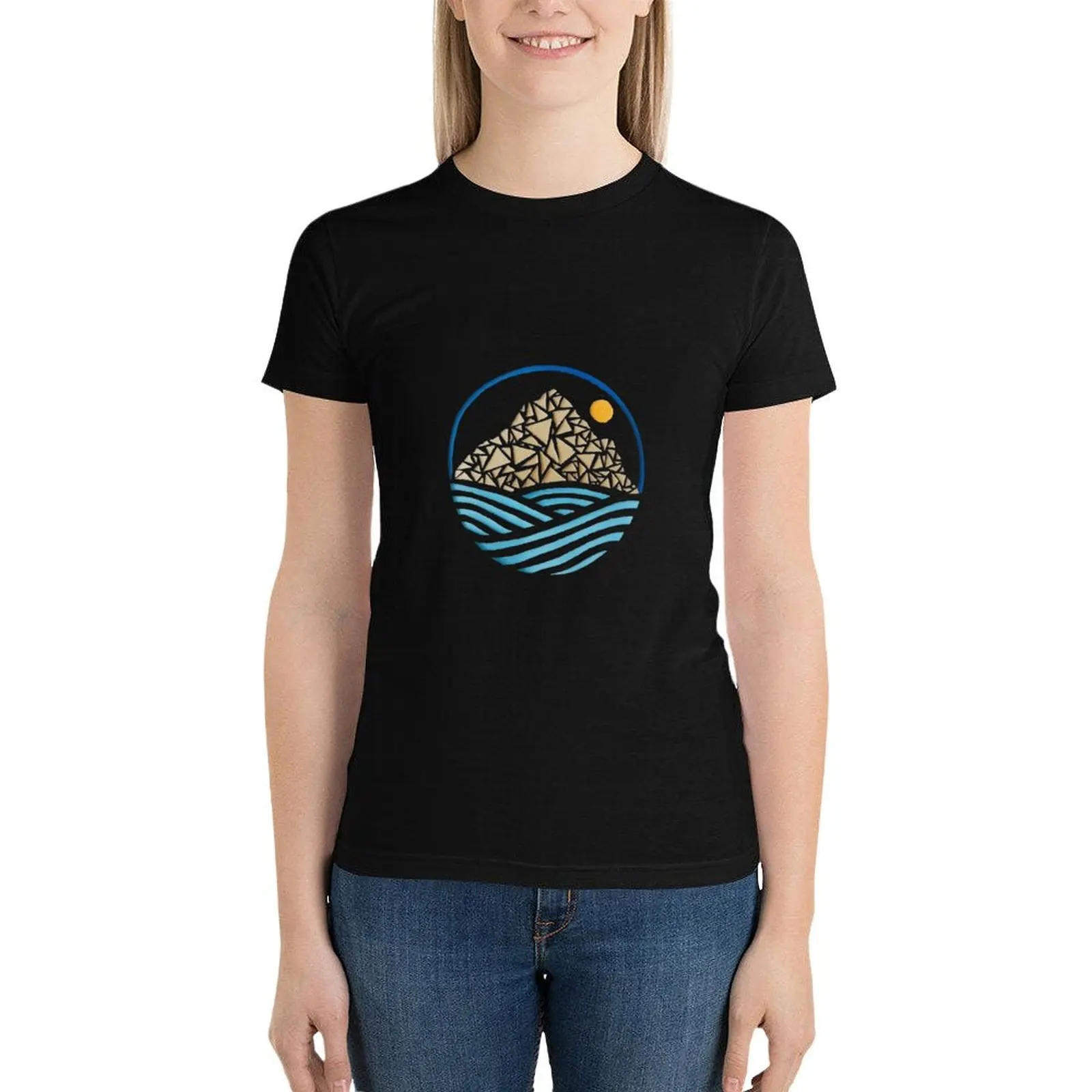 paper cut mountain T-Shirt shirts graphic tees female cropped t shirts for Women
paper cut mountain T-Shirt shirts graphic tees female cropped t shirts for Women