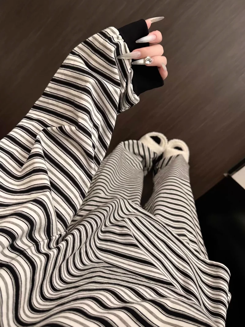 Pajama For Woman Set Linen Sleep Women Featuring Natural Fibers Hot Weather Scoop Neck Three Quarter Sleeve Bermuda Shorts Unise
Pajama For Woman Set Linen Sleep Women Featuring Natural Fibers Hot Weather Scoop Neck Three Quarter Sleeve Bermuda Shorts Unise