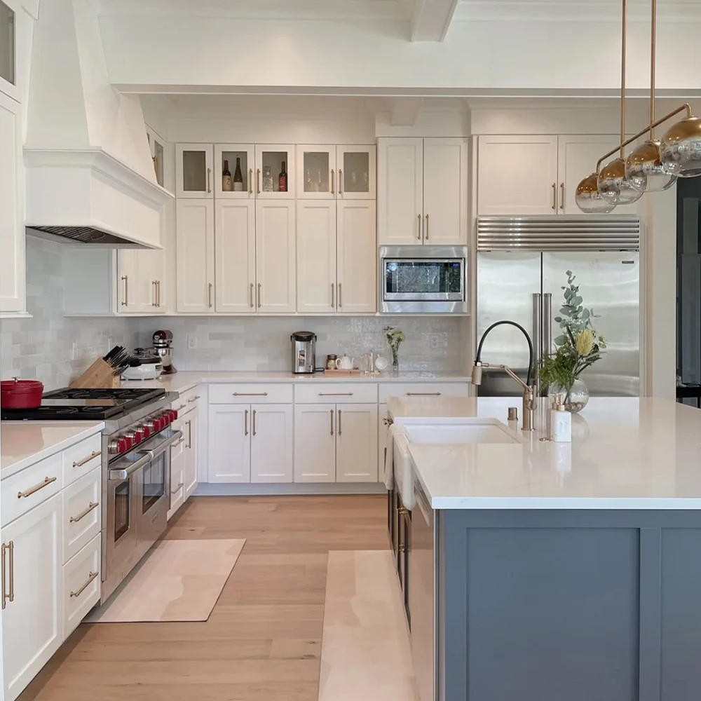 Modern Design Kitchen Cabinet Set with Lacquer PVC Door Panel Wall Storage Furniture Marble Countertop
Modern Design Kitchen Cabinet Set with Lacquer PVC Door Panel Wall Storage Furniture Marble Countertop