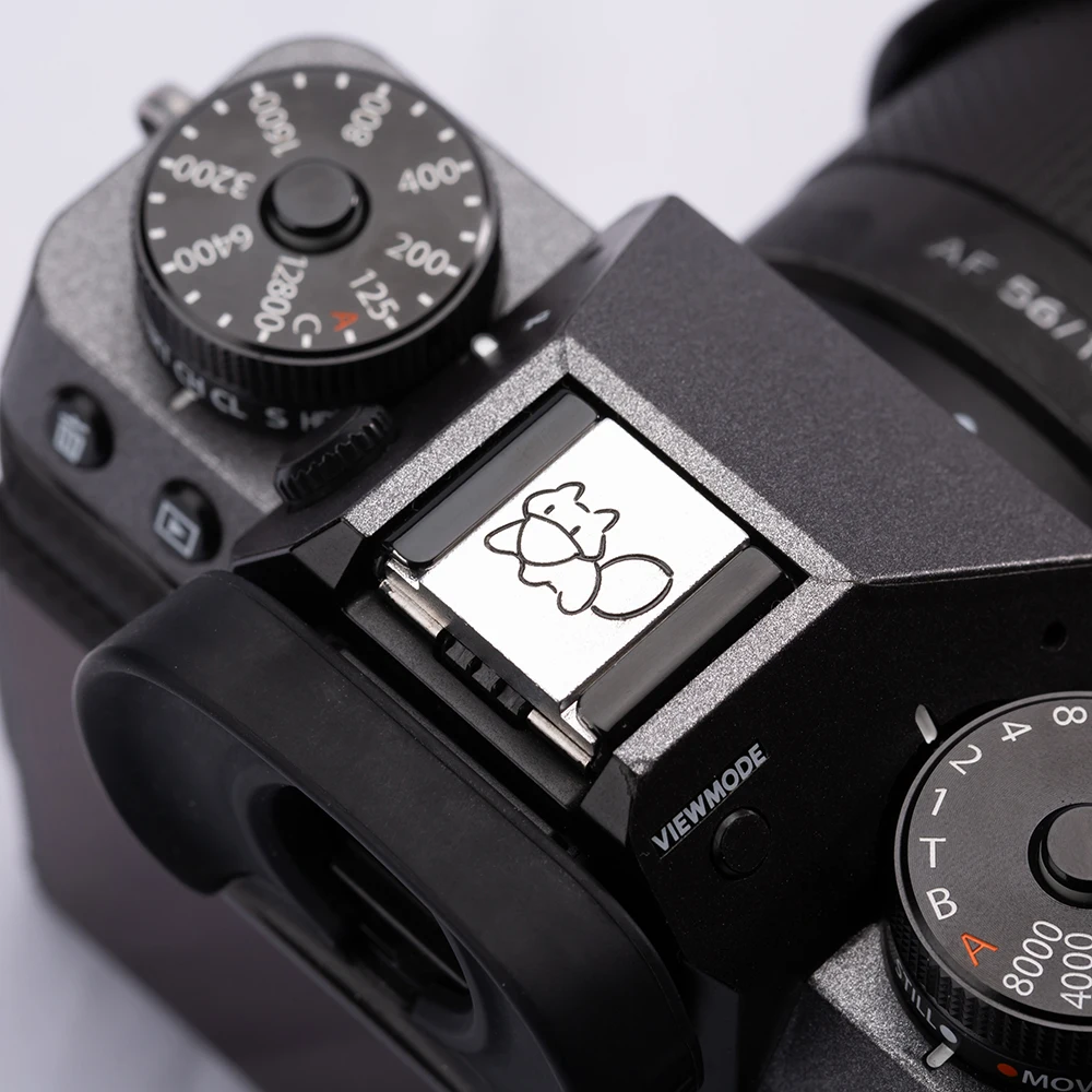 Camera Hot Shoe Cover Shutter Button For Fuji X100V Lumix S9 Sony A6700 Nikon Z502 Z63 Z52 ZF Canon R50V Photography Accessories
Camera Hot Shoe Cover Shutter Button For Fuji X100V Lumix S9 Sony A6700 Nikon Z502 Z63 Z52 ZF Canon R50V Photography Accessories