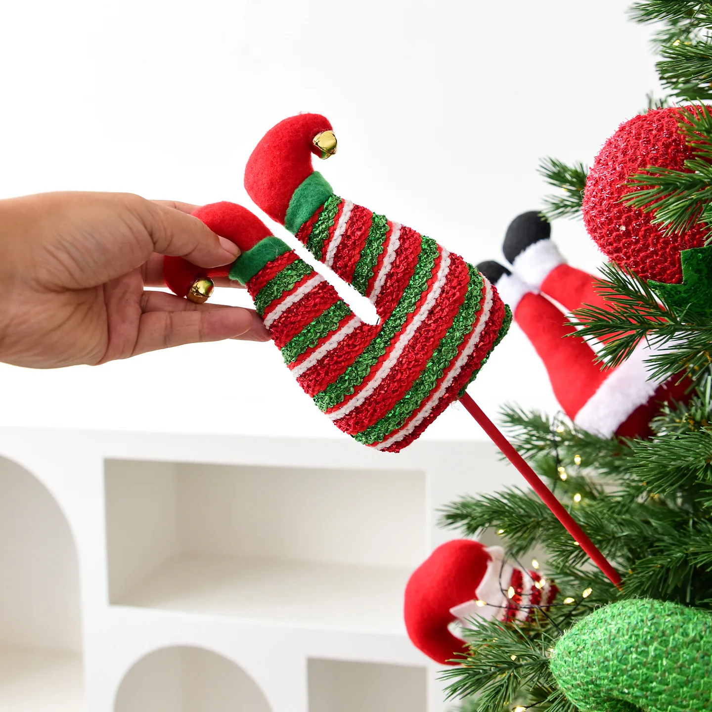 New Christmas Decorations Christmas Leg Decorations Christmas Tree Pendants Creative Christmas Elf Gift Ornaments
New Christmas Decorations Christmas Leg Decorations Christmas Tree Pendants Creative Christmas Elf Gift Ornaments