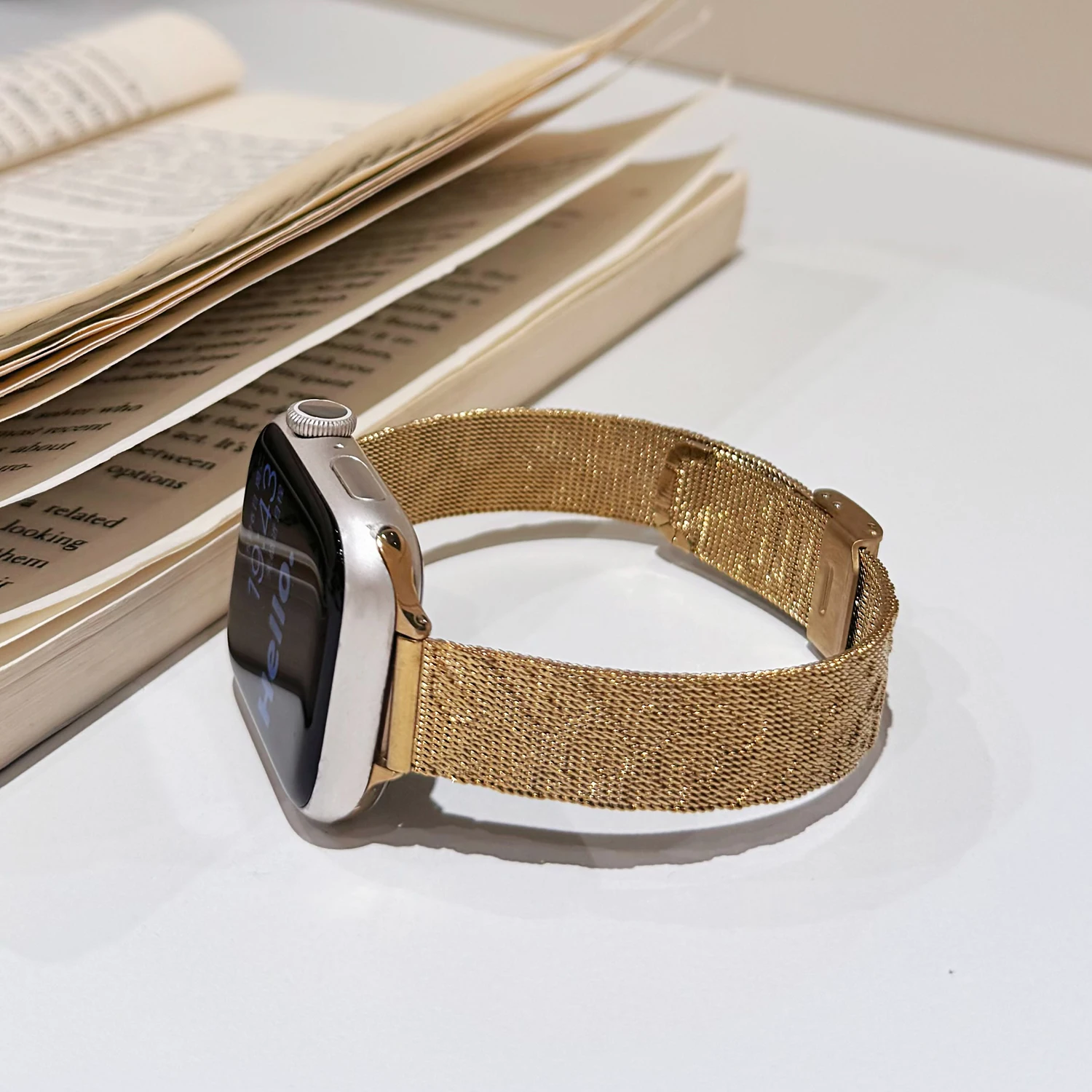 Milan new embossed strap for Apple Watch S10 42/46 Ultra 49 45/44/42/41/40/38 metal texture strap for iwatch9/8/7/6/5/4/3
Milan new embossed strap for Apple Watch S10 42/46 Ultra 49 45/44/42/41/40/38 metal texture strap for iwatch9/8/7/6/5/4/3
