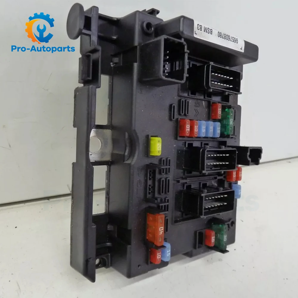 9657608780 BSM-B3 Реле блока предохранителей в сборе для Peugeot 206 207 307 Citroen XSARA PICASSO1.6i НОВОЕ
9657608780 BSM-B3 Реле блока предохранителей в сборе для Peugeot 206 207 307 Citroen XSARA PICASSO1.6i НОВОЕ