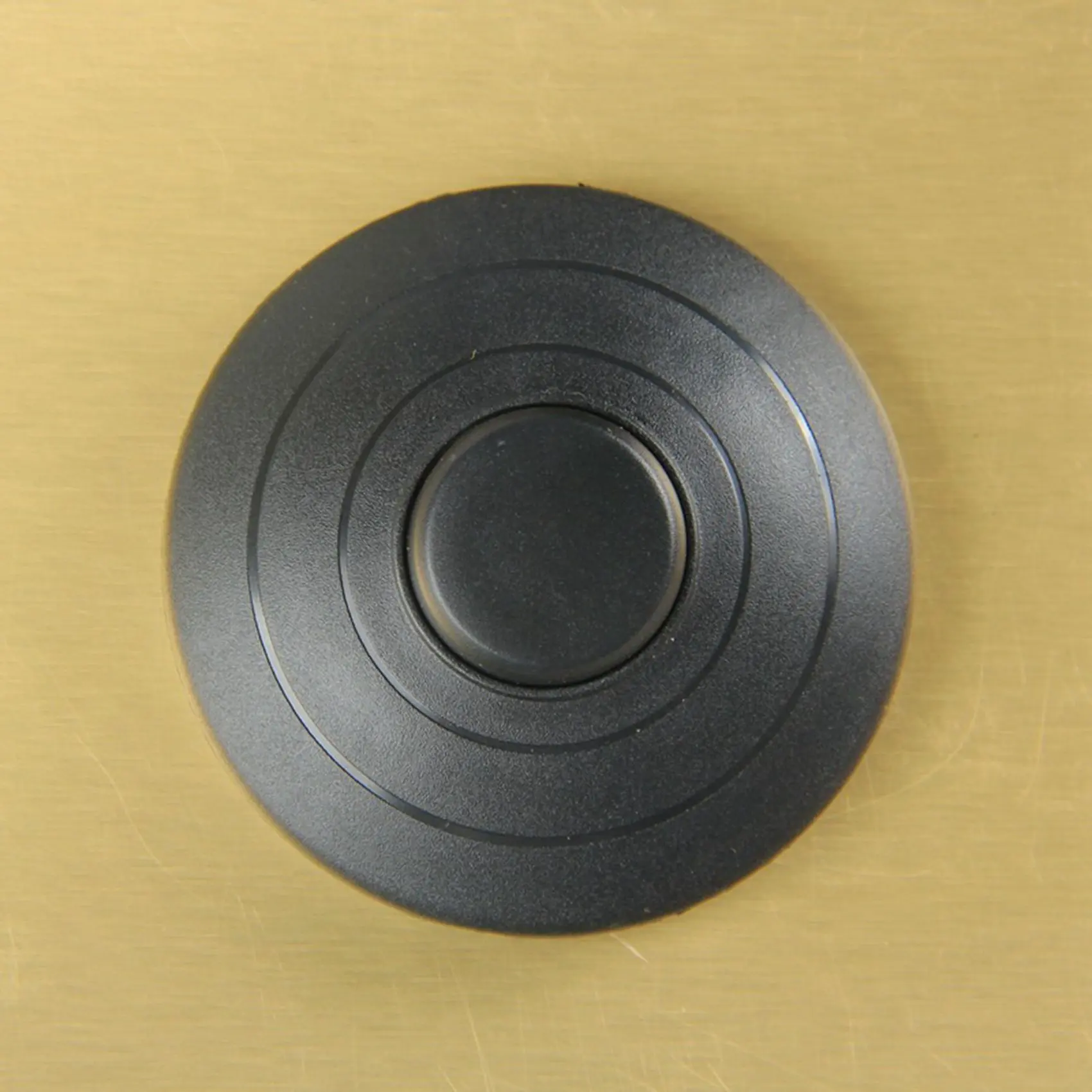 FIZP 2 шт. черный линейный ножной переключатель лампы, педаль питания, ножной переключатель света
FIZP 2 шт. черный линейный ножной переключатель лампы, педаль питания, ножной переключатель света