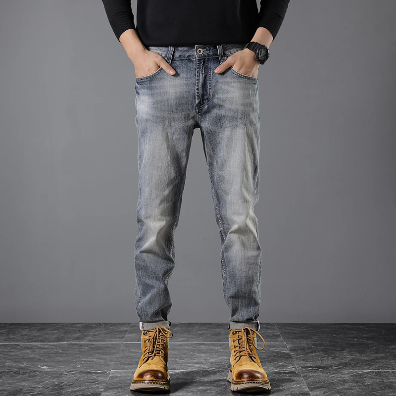 Streetwear American heavy wash loose straight men's jeans large size 2024 new retro old jeans men's fall and winter
Streetwear American heavy wash loose straight men's jeans large size 2024 new retro old jeans men's fall and winter