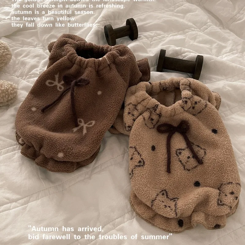 Pet Warm Winter Plush Vest Cat Autumn Double Sided Plush Warm Home Clothing Teddy Sleepwear Dog Clothes for Small Dogs Coat
Pet Warm Winter Plush Vest Cat Autumn Double Sided Plush Warm Home Clothing Teddy Sleepwear Dog Clothes for Small Dogs Coat