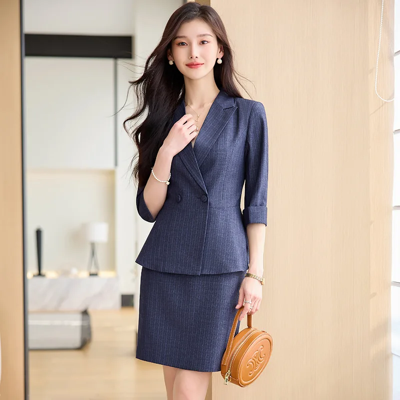 Three-Quarter Sleeve Striped Suit Women's Summer Thin High-End Professional Beauty Salon Hotel Front Desk Temperament Office Sui
Three-Quarter Sleeve Striped Suit Women's Summer Thin High-End Professional Beauty Salon Hotel Front Desk Temperament Office Sui
