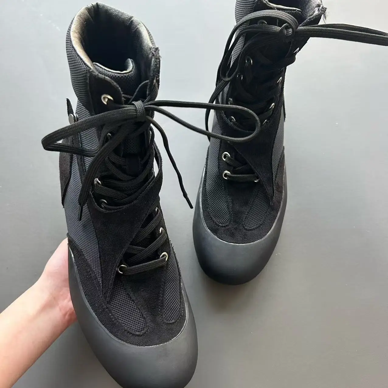 Casual High-Top Boots Unisex Thick Bottom Heightening Boots British Style Versatile Motorcycle Boots Lace-Up Punching ...
Casual High-Top Boots Unisex Thick Bottom Heightening Boots British Style Versatile Motorcycle Boots Lace-Up Punching ...
