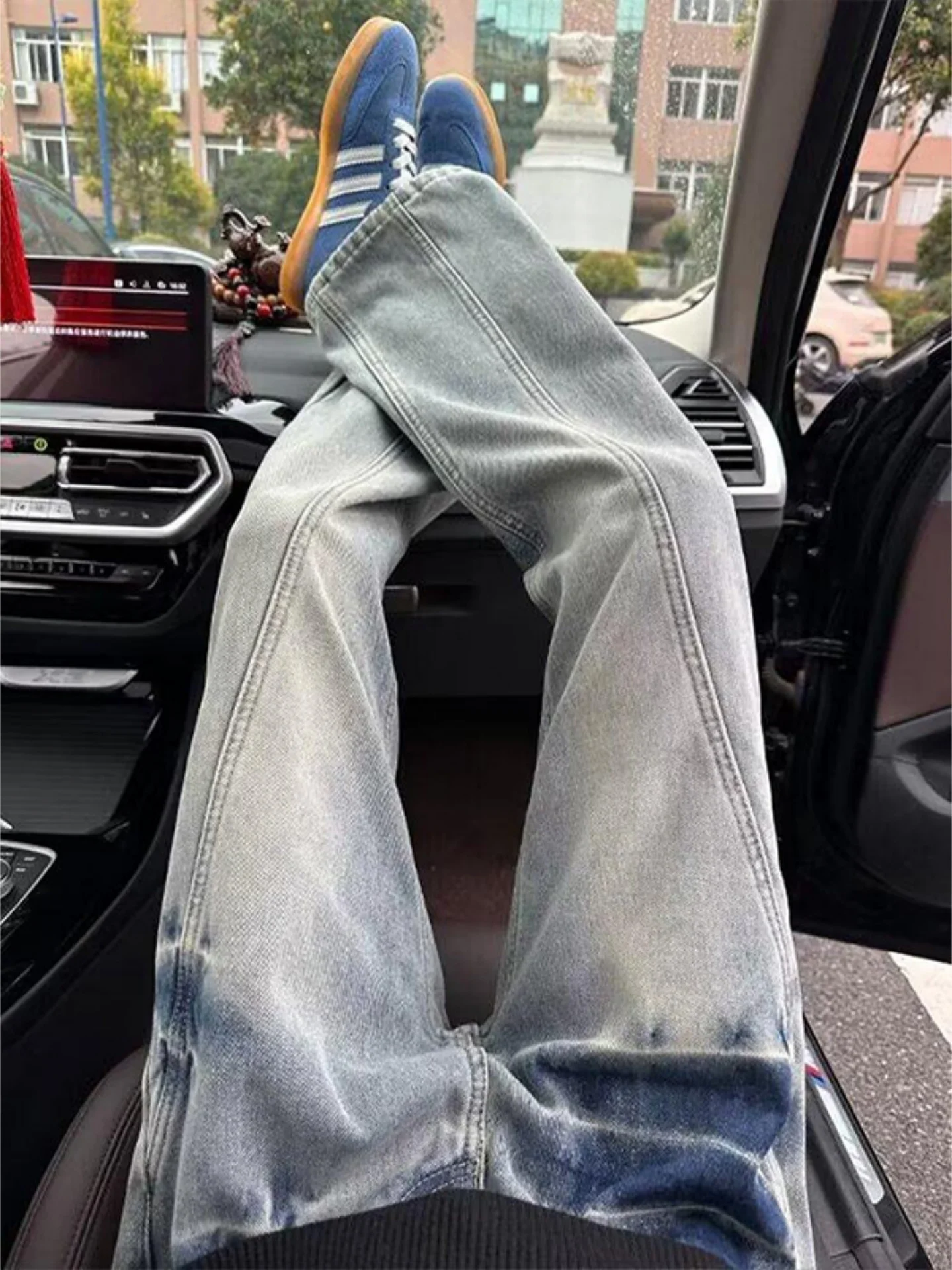 American Washed Knife Jeans Men's Trendy Straight Leg Pants High Street Vibe Micro Flare Casual Loose Fit Summer Jeans
American Washed Knife Jeans Men's Trendy Straight Leg Pants High Street Vibe Micro Flare Casual Loose Fit Summer Jeans