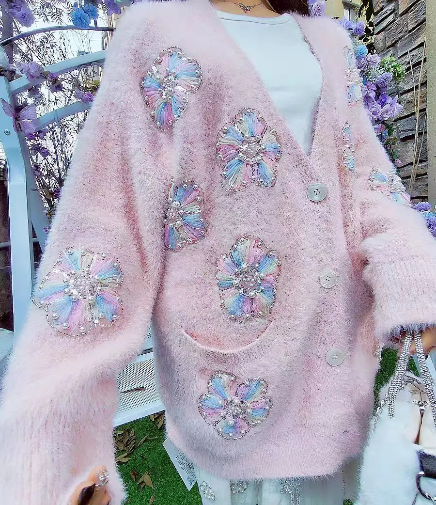 New In Winter 2025 Pearls Embroidery Long Thick Knitted Cardigan Coat for Women Long Sleeve Faux Fur Warm Sweater Jacket Clothes
New In Winter 2025 Pearls Embroidery Long Thick Knitted Cardigan Coat for Women Long Sleeve Faux Fur Warm Sweater Jacket Clothes