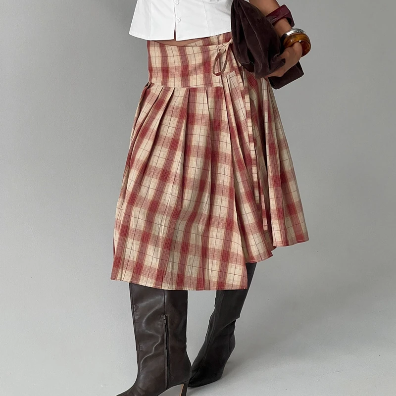 Женская винтажная юбка миди в клетку Maemukilabe, стильная юбка с асимметричным подолом, бантом и плиссировкой, в стиле преппи, милая юбка Y2K, юбка А-силуэта в клетку
Женская винтажная юбка миди в клетку Maemukilabe, стильная юбка с асимметричным подолом, бантом и плиссировкой, в стиле преппи, милая юбка Y2K, юбка А-силуэта в клетку