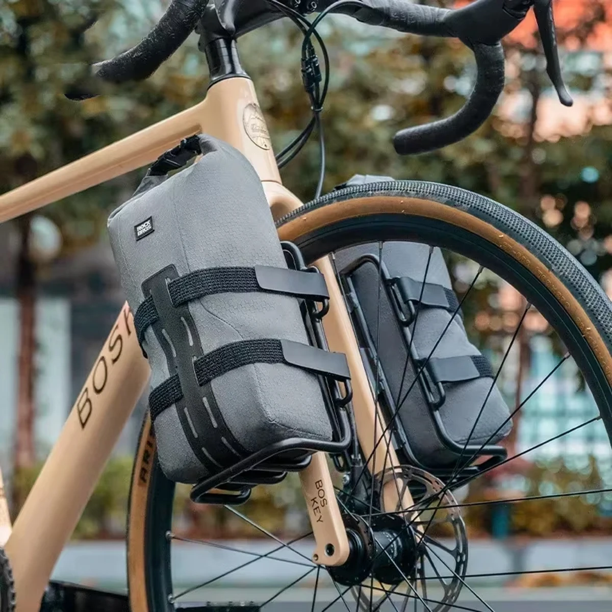 Bike Front Fork Bag Quick Release Waterproof For Mtb Road Bike Bikepacking Cycling Storage Bag 7L Large Capacity
Bike Front Fork Bag Quick Release Waterproof For Mtb Road Bike Bikepacking Cycling Storage Bag 7L Large Capacity