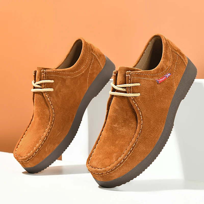 Spring British Style Suede Oxford Shoes Men's Outdoor Lace Up High-quality Sports Shoes Soft Soled Comfortable Casual Loafers
Spring British Style Suede Oxford Shoes Men's Outdoor Lace Up High-quality Sports Shoes Soft Soled Comfortable Casual Loafers
